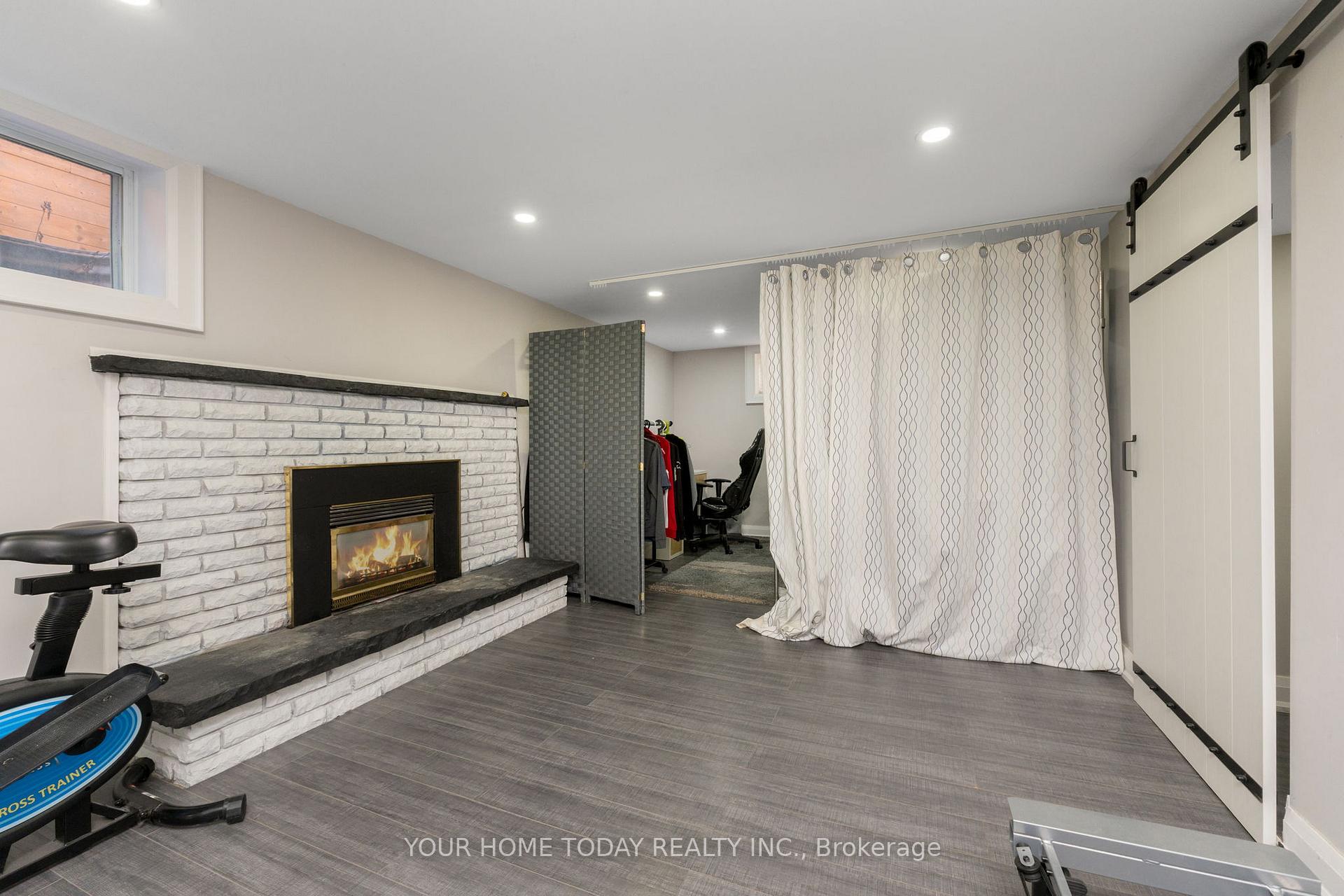 Photo 20 of 11 Weber Drive, Halton Hills, Georgetown — HOMEH