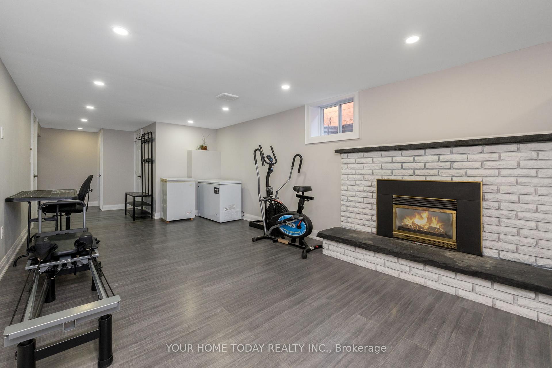 Photo 21 of 11 Weber Drive, Halton Hills, Georgetown — HOMEH