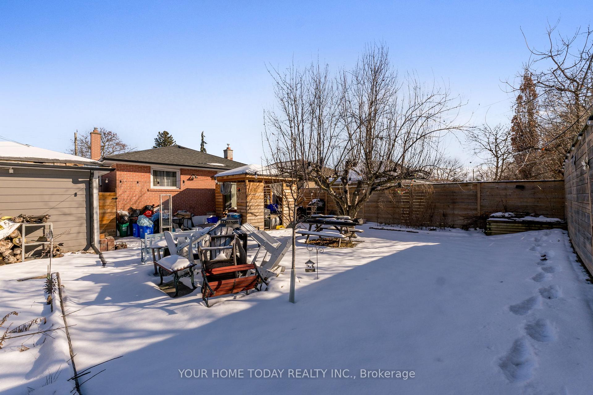Photo 34 of 11 Weber Drive, Halton Hills, Georgetown — HOMEH