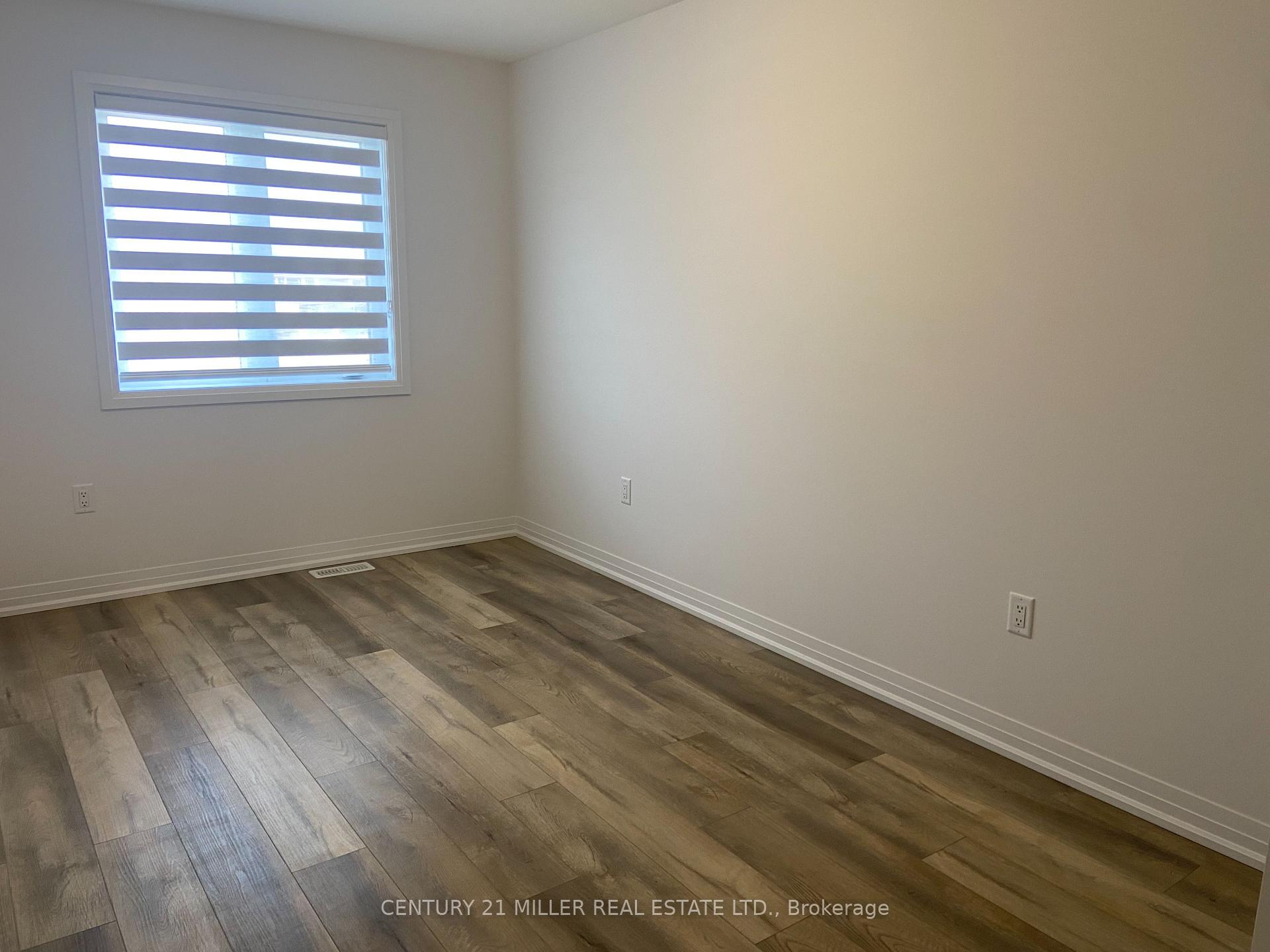 Photo 21 of 48 June Callwood Way, Brant, Brantford Twp — HOMEH
