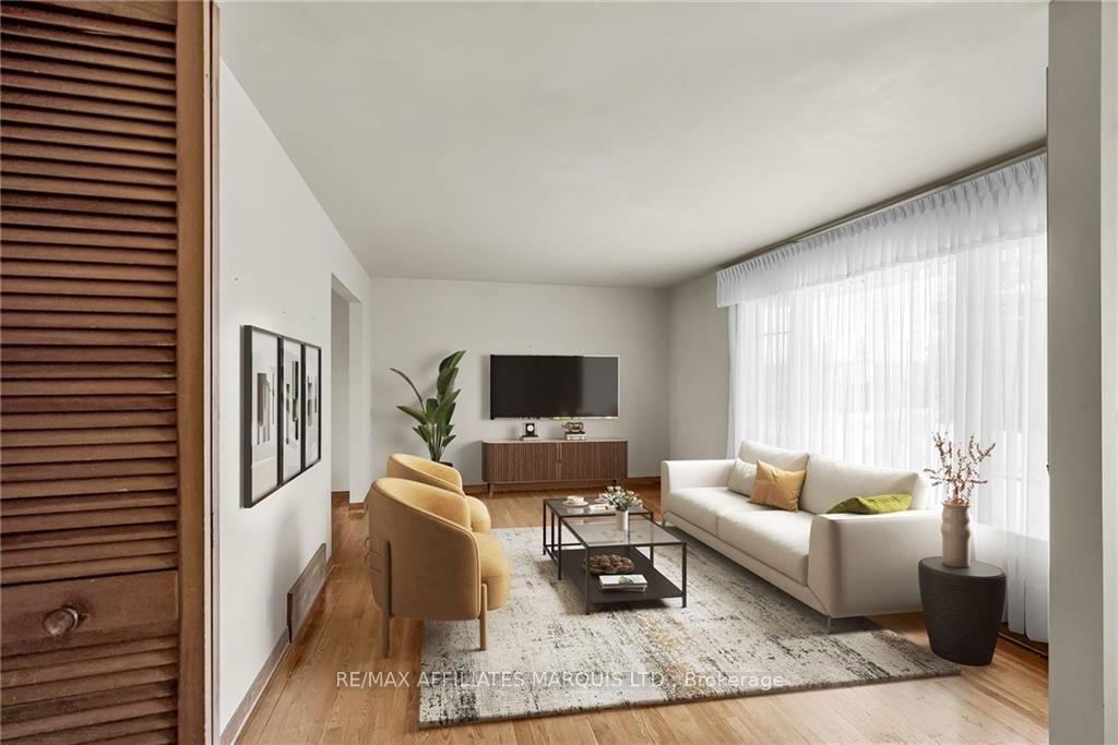 Photo 4 of 322 Jarvis Street, Cornwall — HOMEH