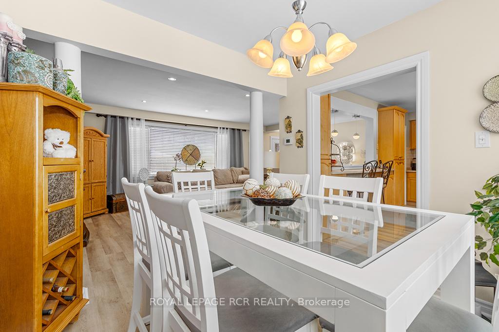 Photo 16 of 282 Maple Avenue, Halton Hills, Georgetown — HOMEH