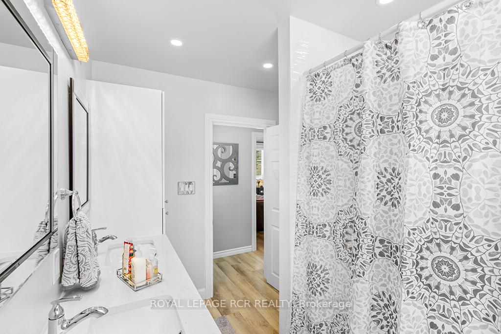 Photo 28 of 282 Maple Avenue, Halton Hills, Georgetown — HOMEH