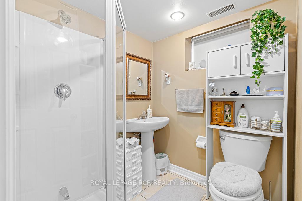 Photo 38 of 282 Maple Avenue, Halton Hills, Georgetown — HOMEH