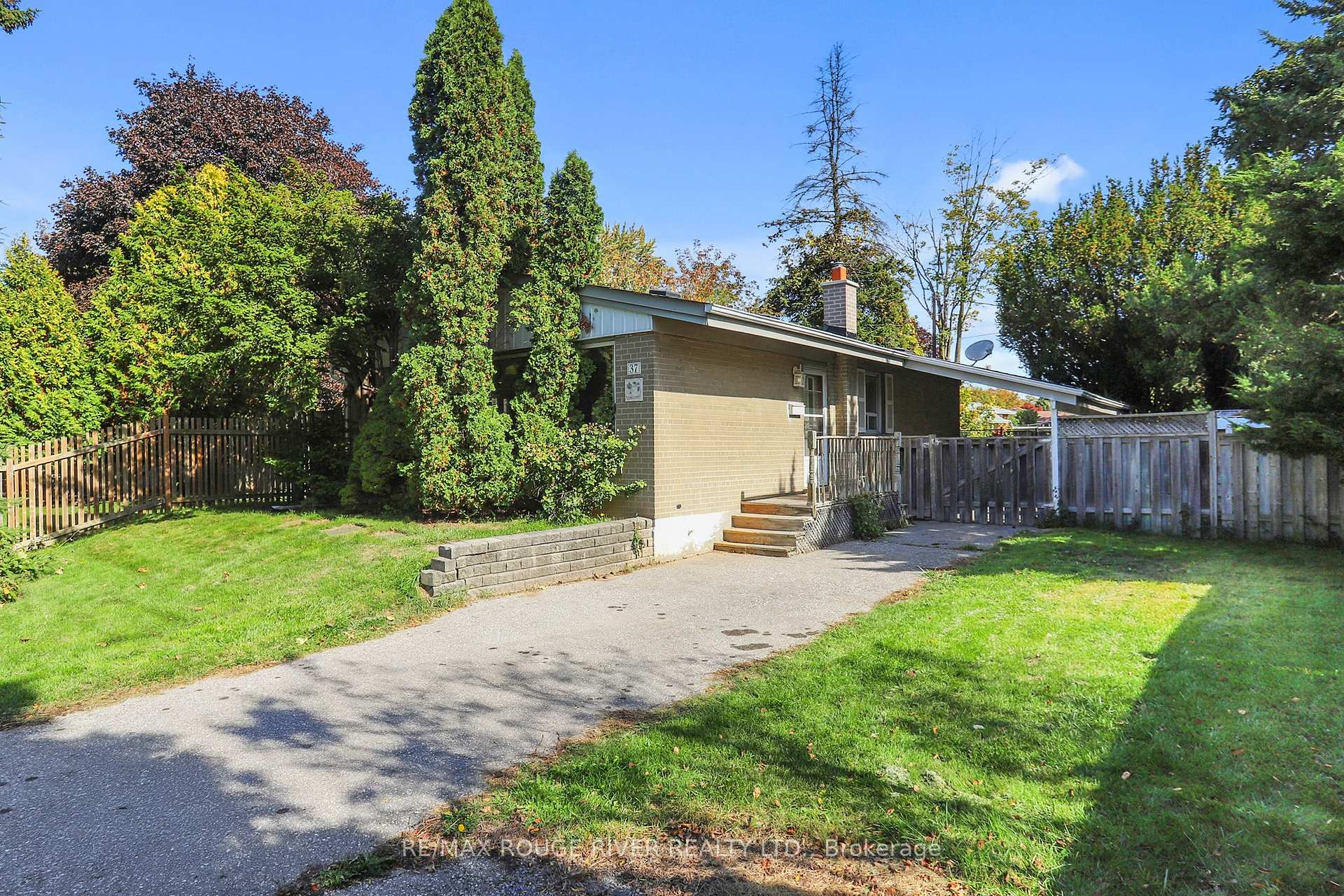 Front of 37 Hiley Avenue