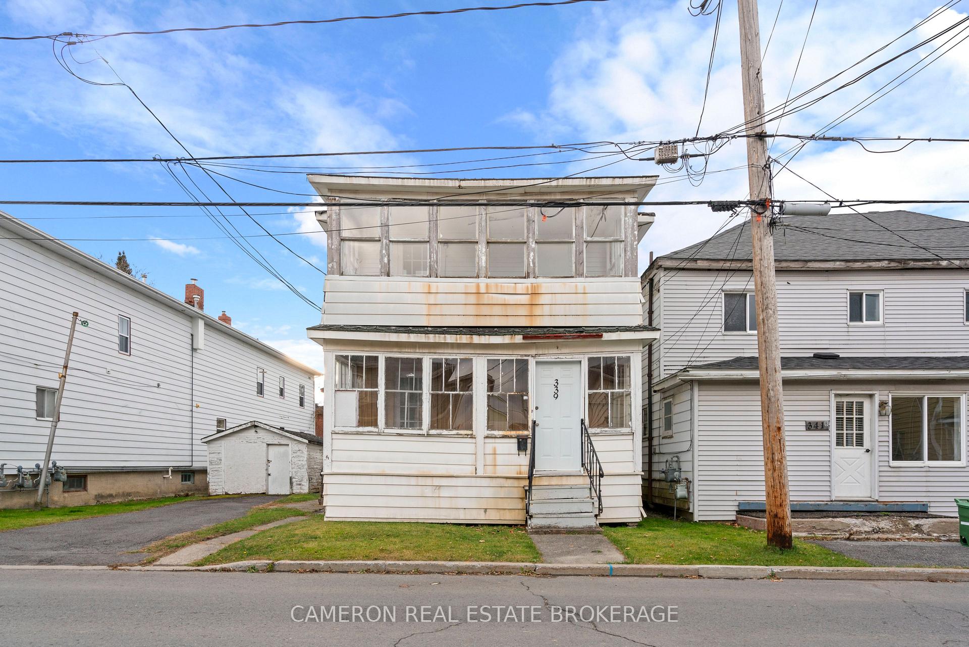 Photo 2 of 339 Prince Arthur Street, Cornwall — HOMEH