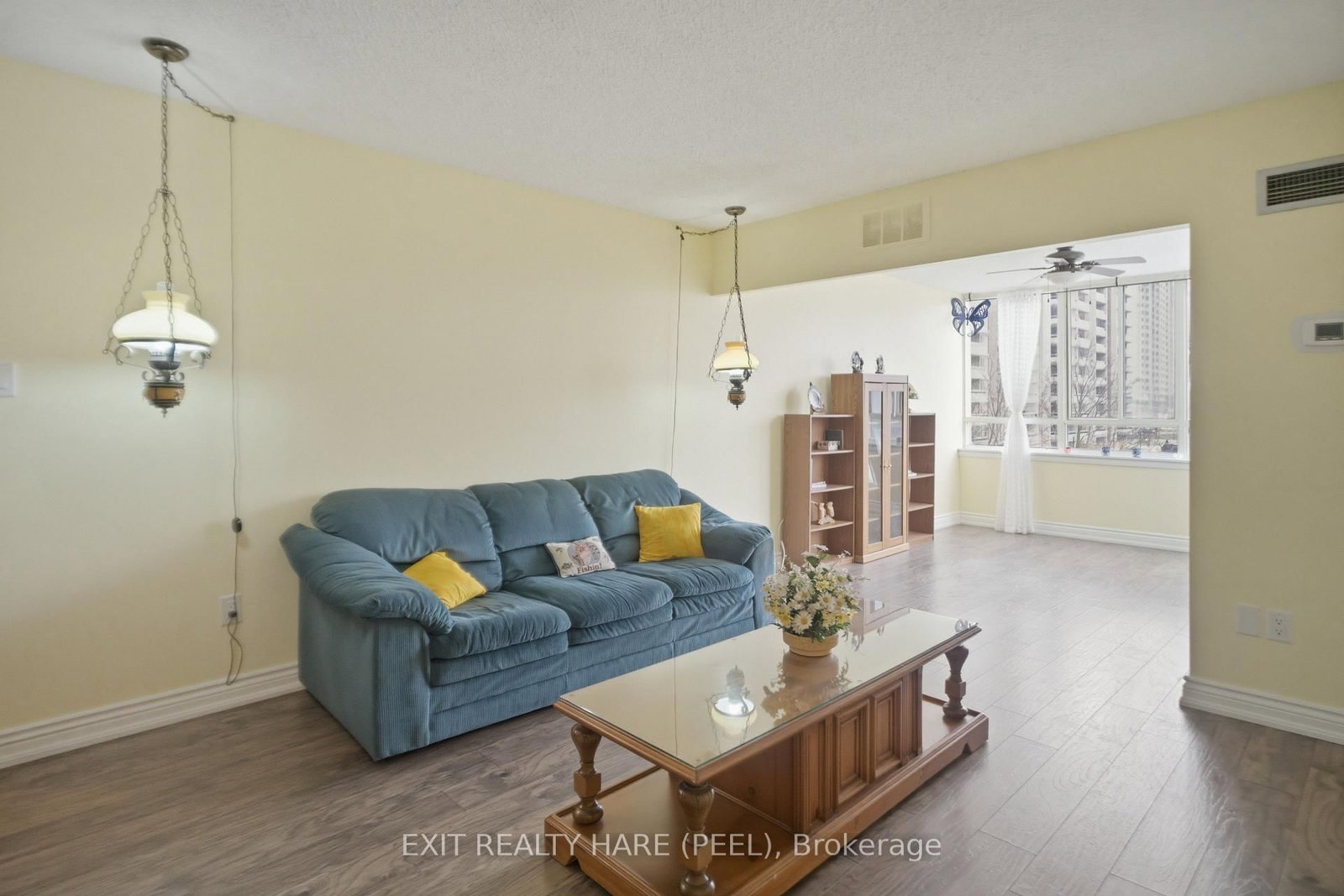 Photo 8 of Unit 407, 5 Lisa St, Brampton, Queen Street Corridor — HOMEH