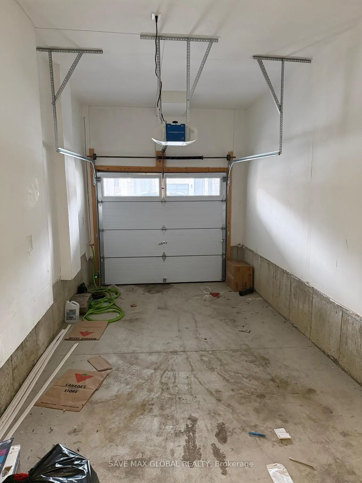 Photo 3 of 16 Haydrop Road, Brampton, Bram East — HOMEH