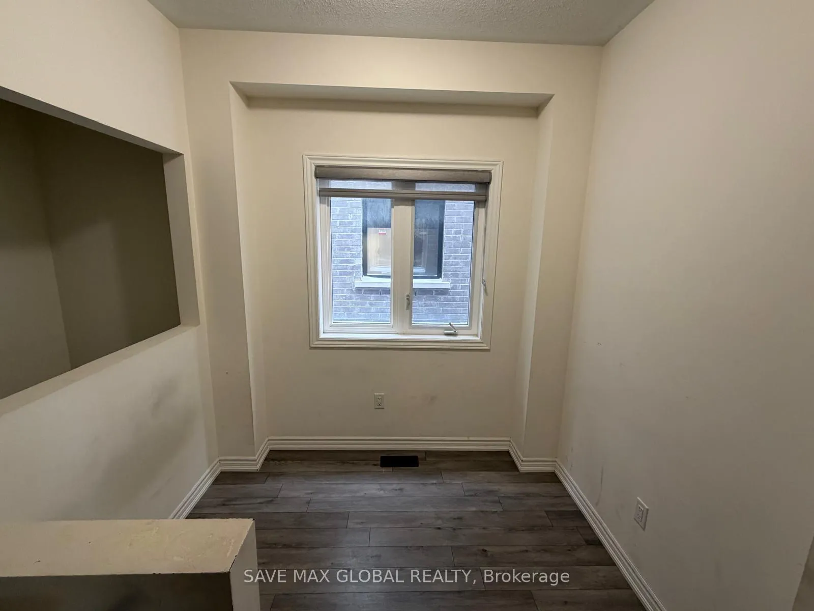 Photo 6 of 16 Haydrop Road, Brampton, Bram East — HOMEH