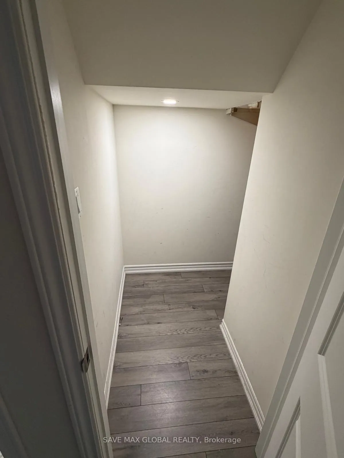 Photo 19 of 16 Haydrop Road, Brampton, Bram East — HOMEH