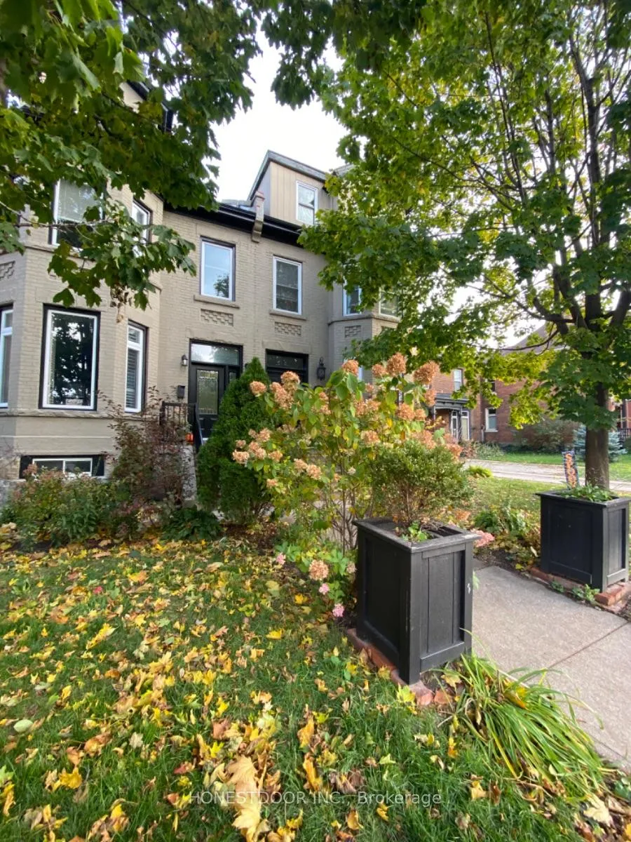 Photo 2 of 103 Victoria Avenue S, Hamilton, Stinson — HOMEH