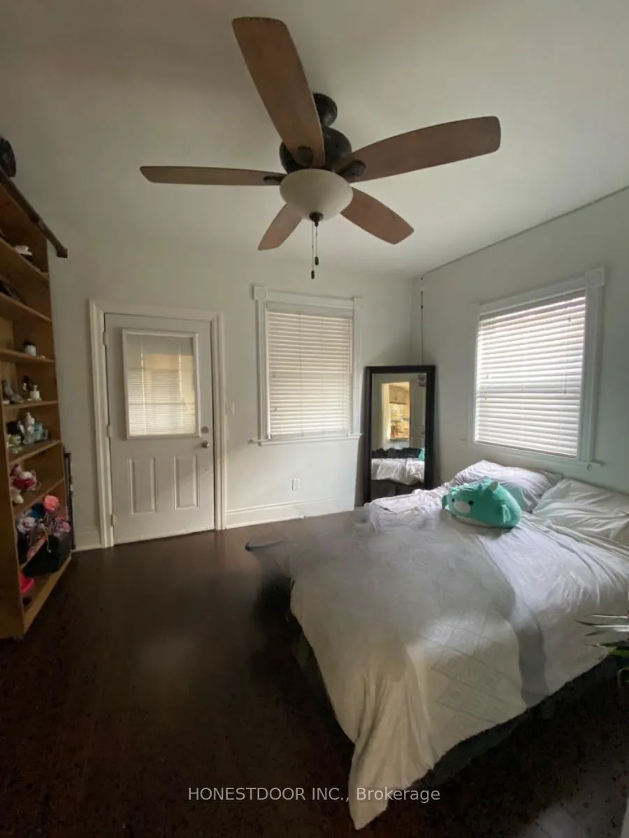 Photo 11 of 103 Victoria Avenue S, Hamilton, Stinson — HOMEH