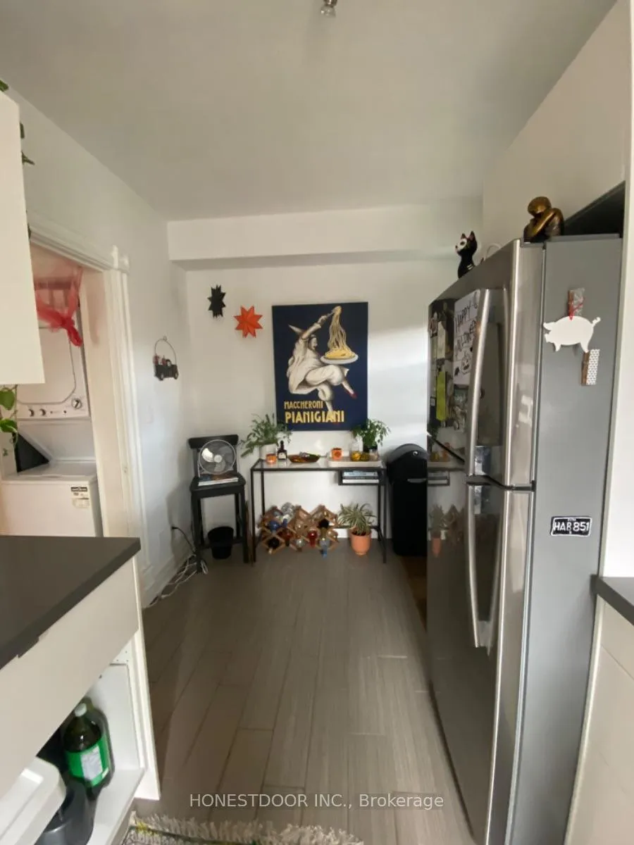 Photo 19 of 103 Victoria Avenue S, Hamilton, Stinson — HOMEH