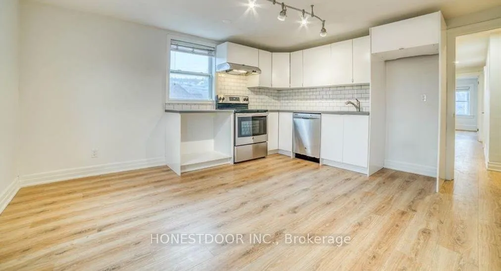 Photo 28 of 103 Victoria Avenue S, Hamilton, Stinson — HOMEH