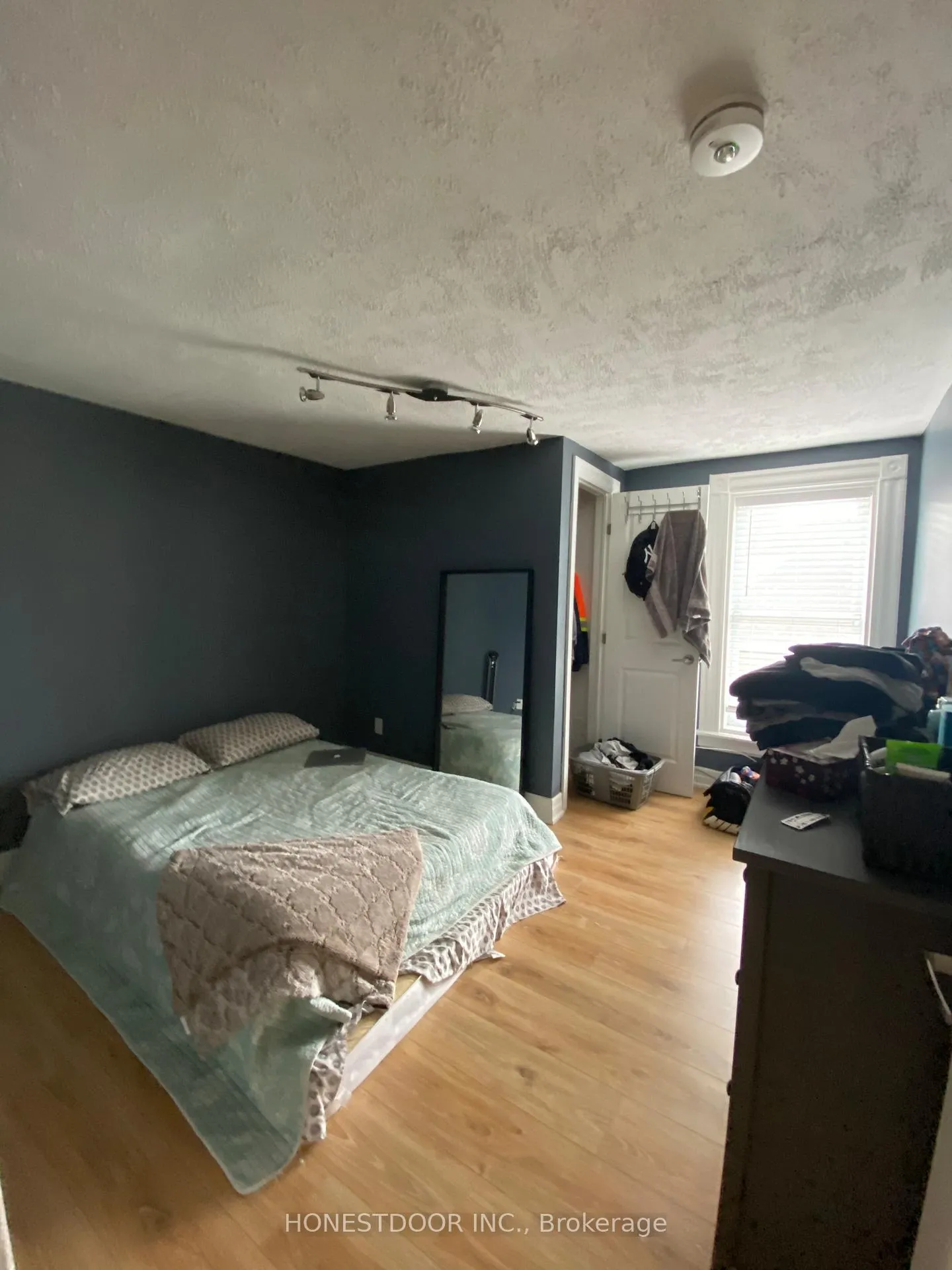 Photo 29 of 103 Victoria Avenue S, Hamilton, Stinson — HOMEH