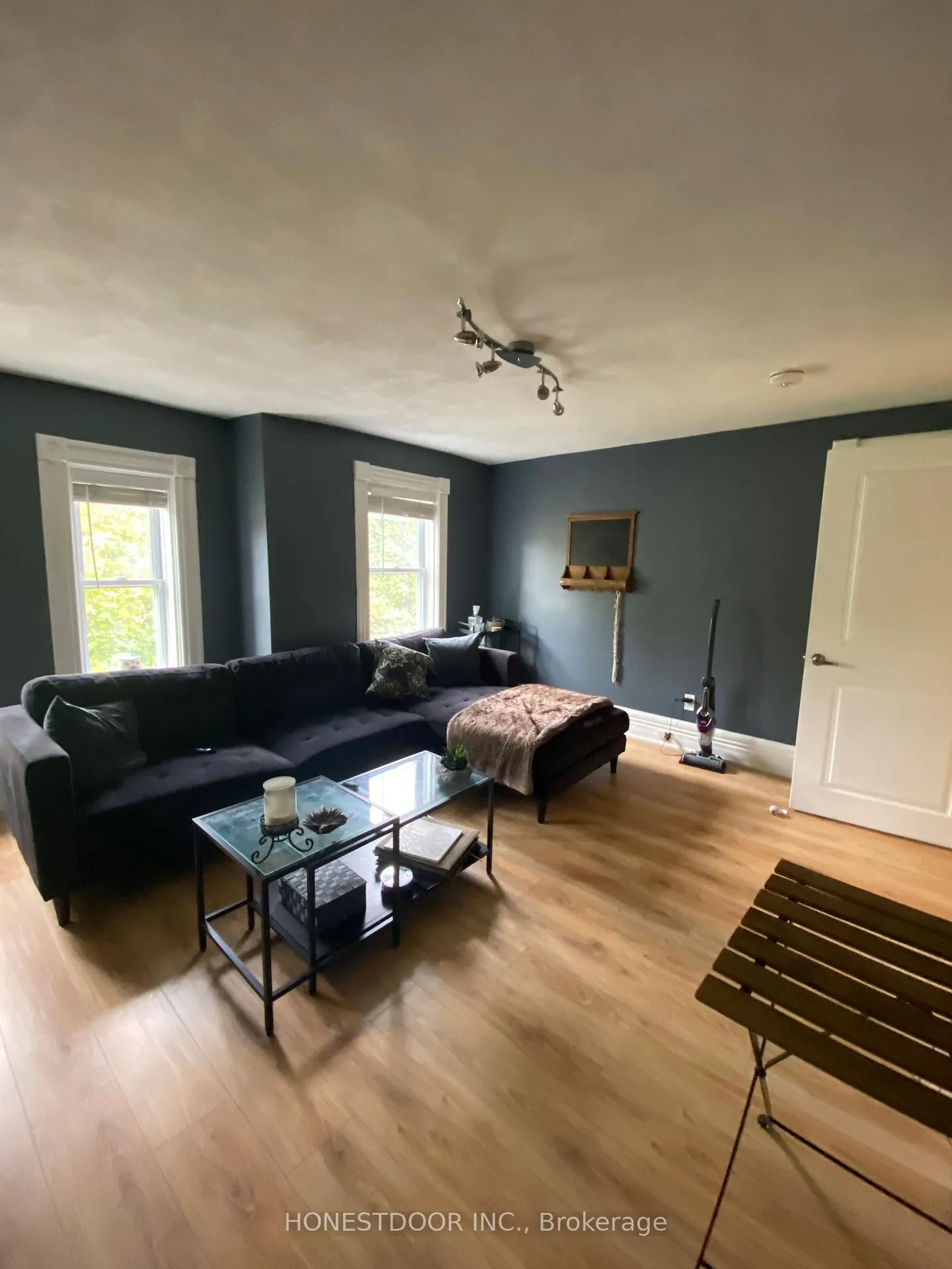 Photo 30 of 103 Victoria Avenue S, Hamilton, Stinson — HOMEH