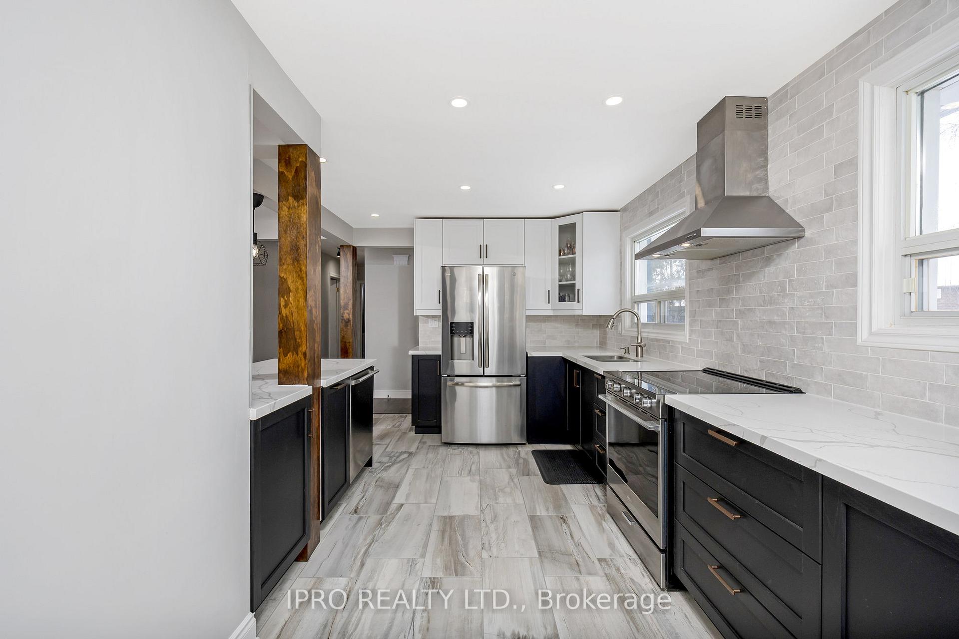 Photo 15 of 51 Stockman Crescent, Halton Hills, Georgetown — HOMEH