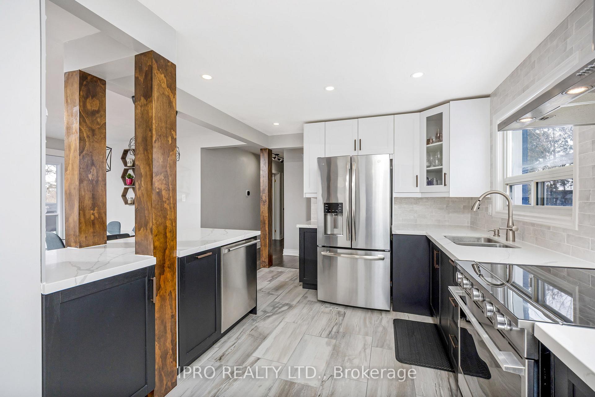 Photo 17 of 51 Stockman Crescent, Halton Hills, Georgetown — HOMEH