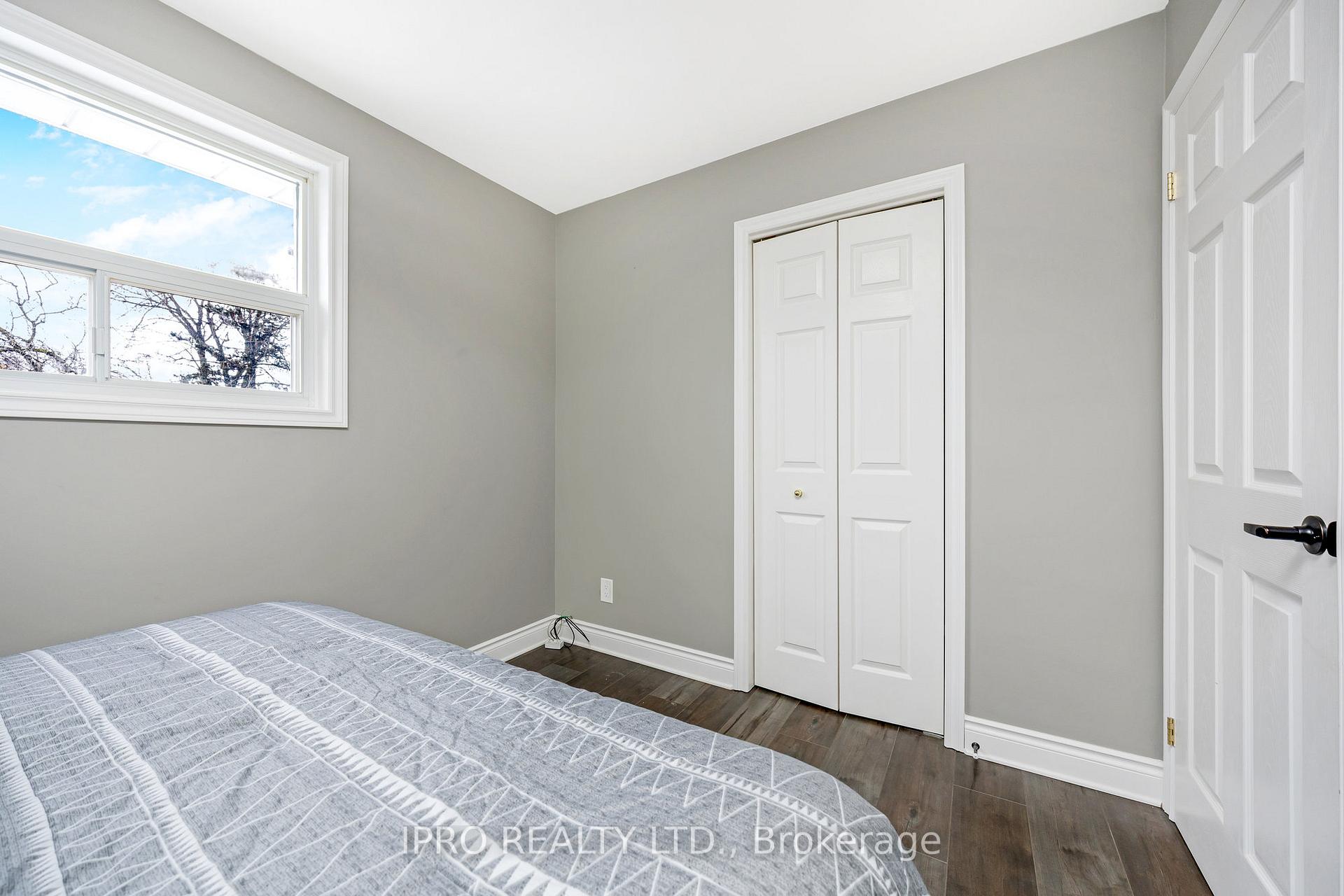 Photo 25 of 51 Stockman Crescent, Halton Hills, Georgetown — HOMEH