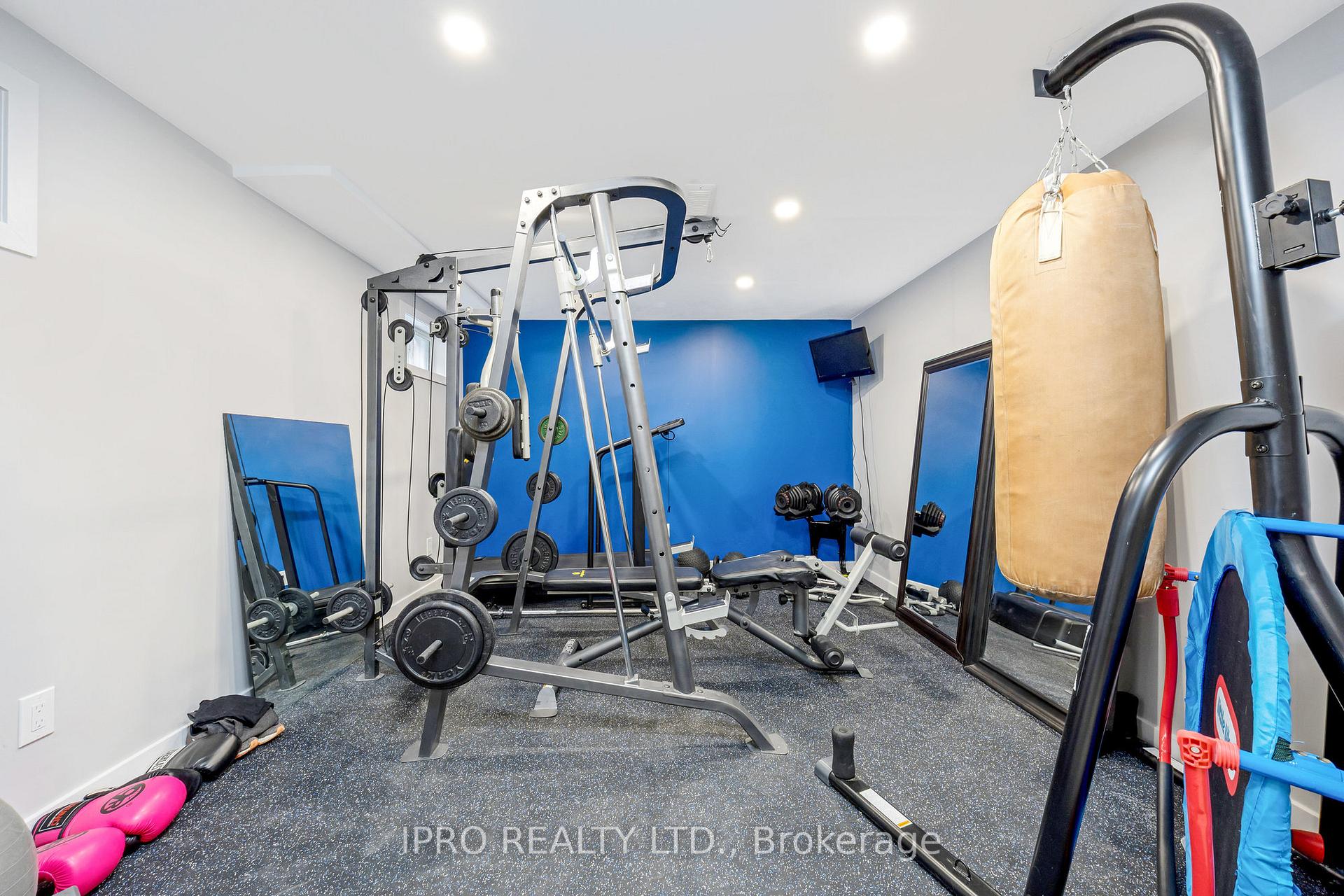 Photo 34 of 51 Stockman Crescent, Halton Hills, Georgetown — HOMEH