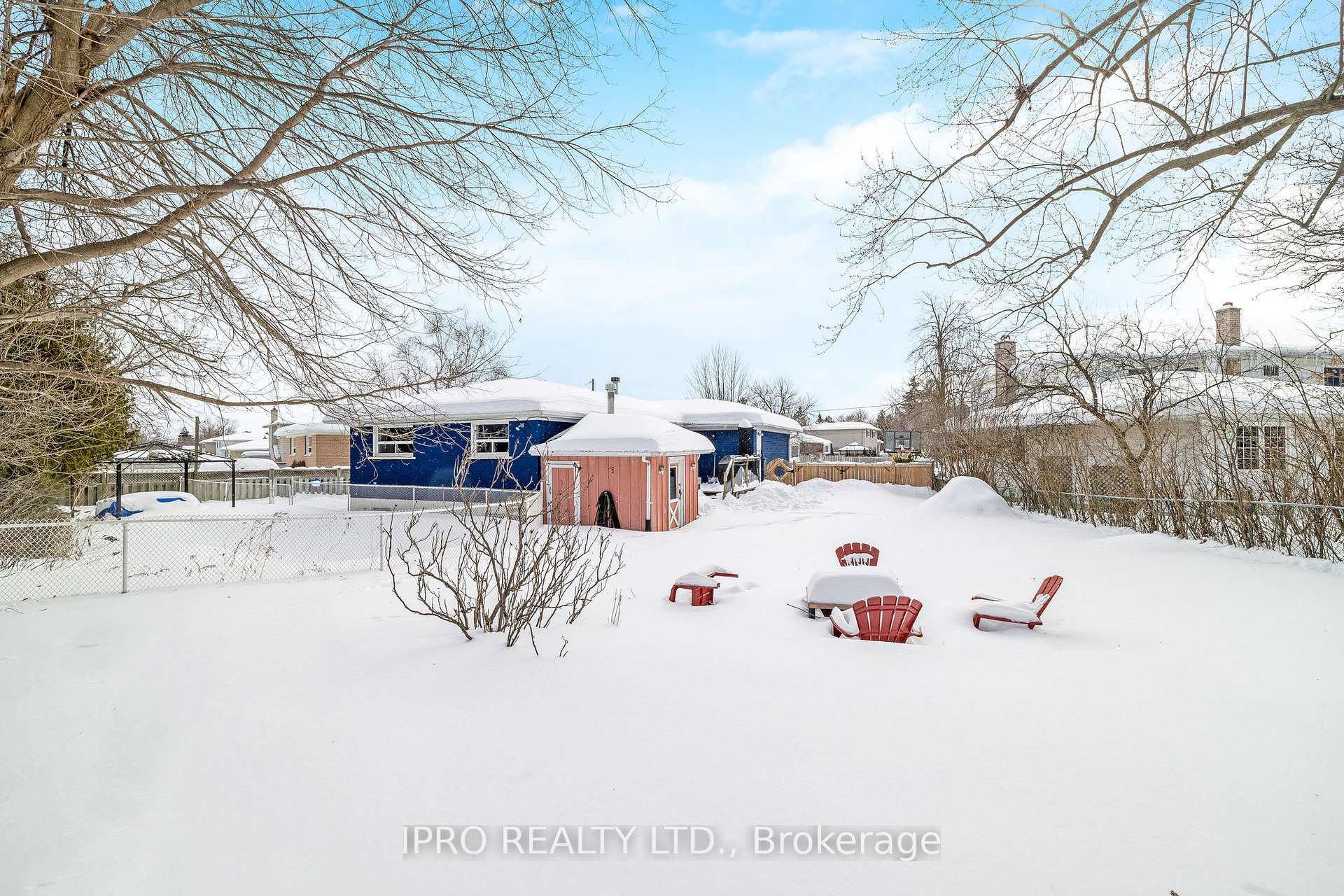 Photo 37 of 51 Stockman Crescent, Halton Hills, Georgetown — HOMEH