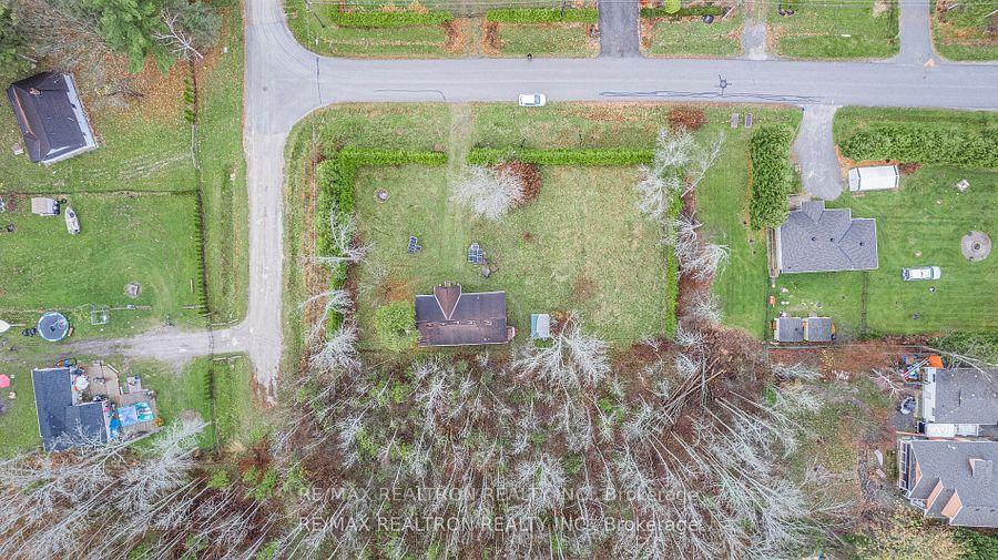 Photo 19 of 7 Dechalies Road S, Georgina, Sutton & Jackson's Point — HOMEH