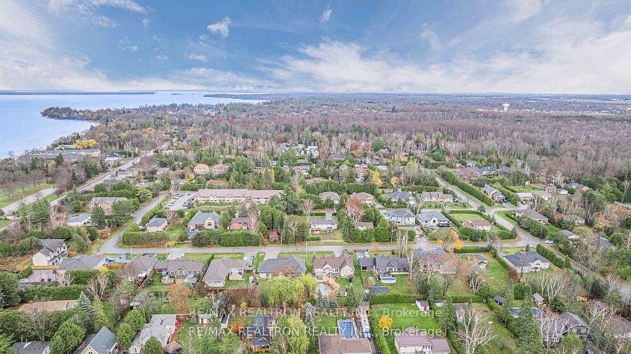 Photo 22 of 7 Dechalies Road S, Georgina, Sutton & Jackson's Point — HOMEH