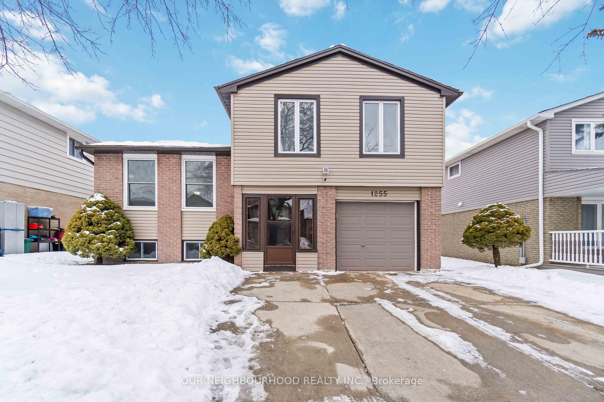 Photo 1 of 1255 Dunbar Road, Cambridge — HOMEH