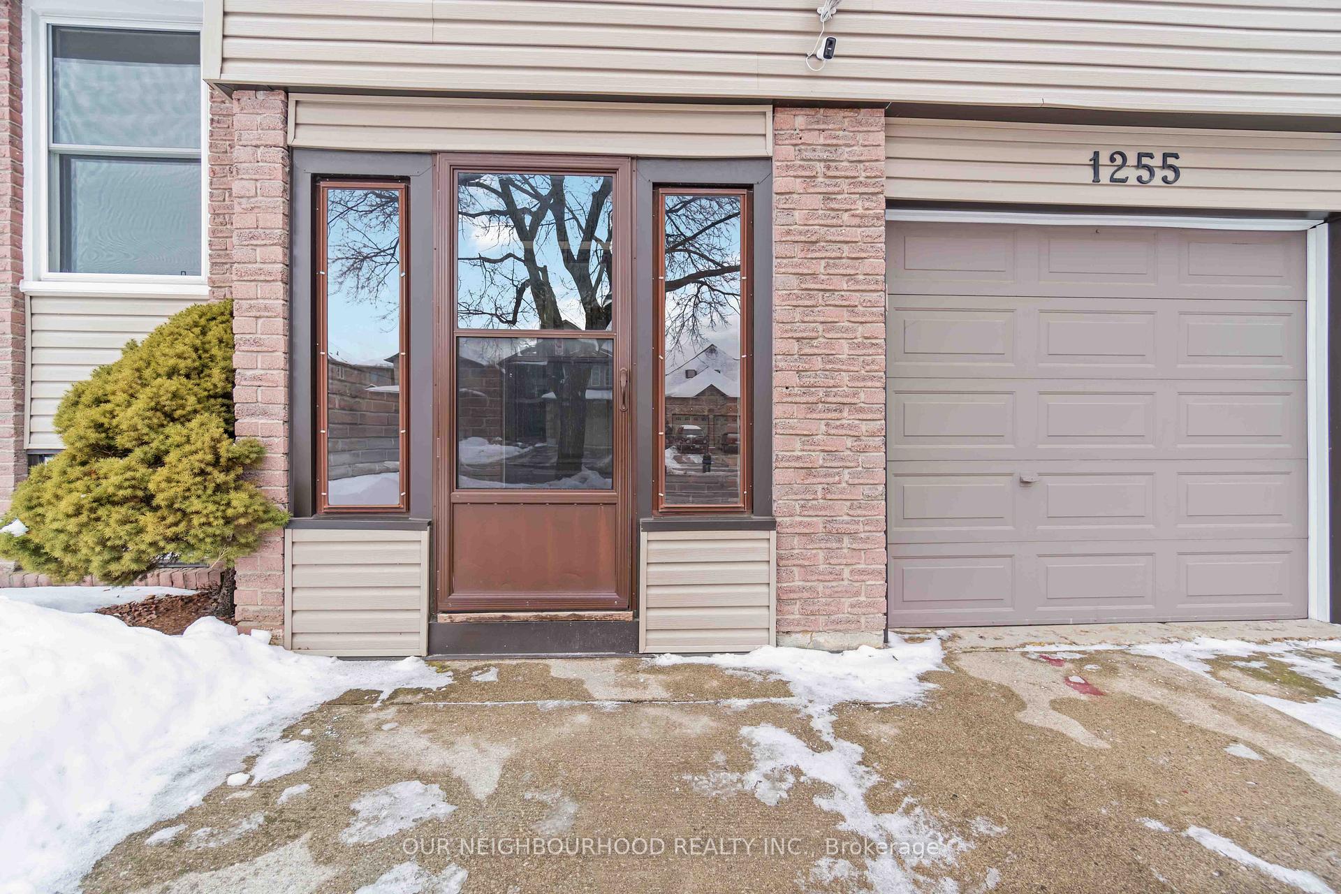 Photo 3 of 1255 Dunbar Road, Cambridge — HOMEH