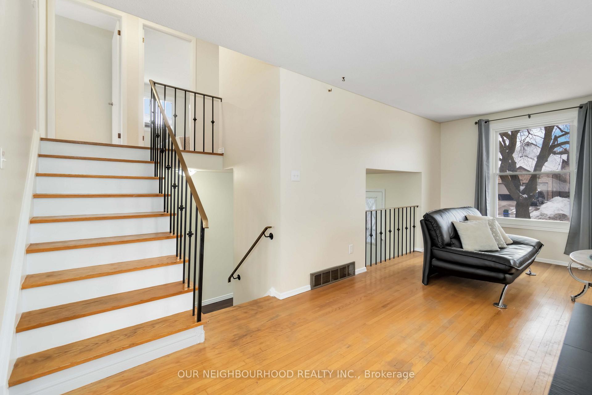 Photo 9 of 1255 Dunbar Road, Cambridge — HOMEH