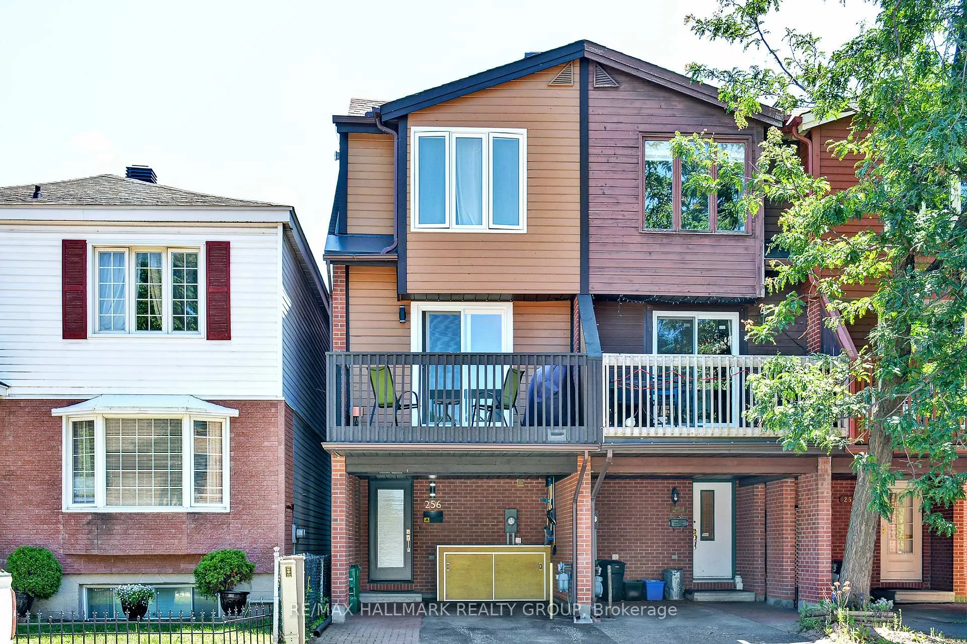 Photo 1 of 256 Bruyere Street, Ottawa, Lower Town — HOMEH