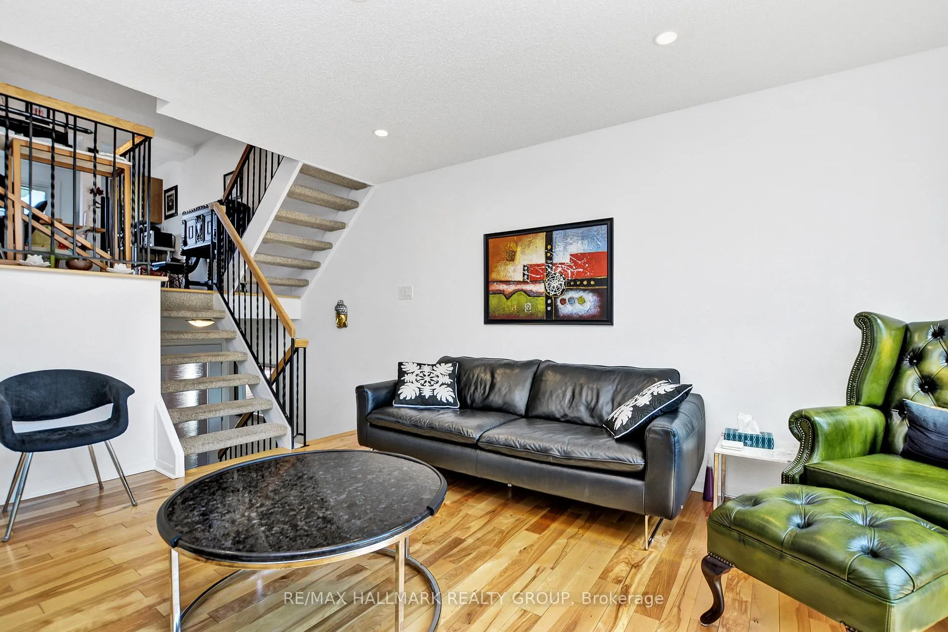 Photo 8 of 256 Bruyere Street, Ottawa, Lower Town — HOMEH
