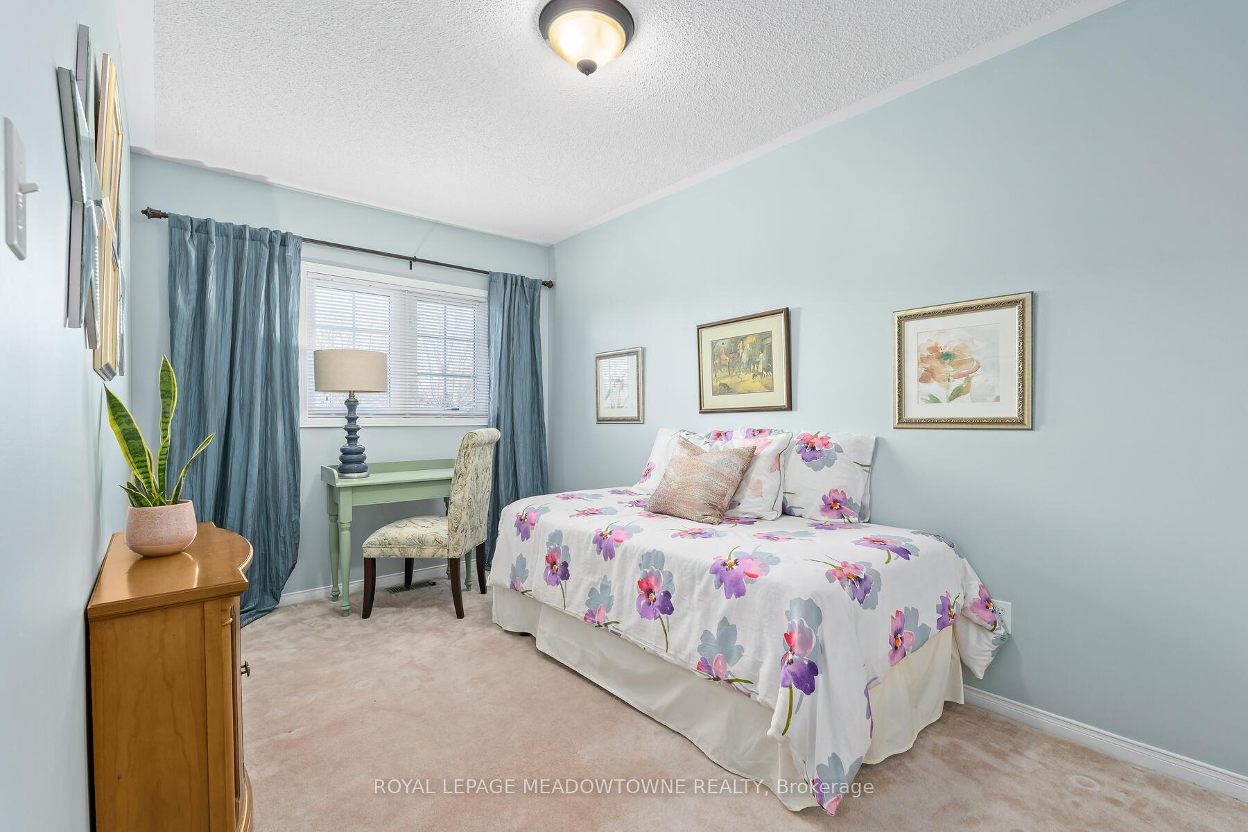 Photo 27 of 53 Bradley Drive, Halton Hills, Georgetown — HOMEH