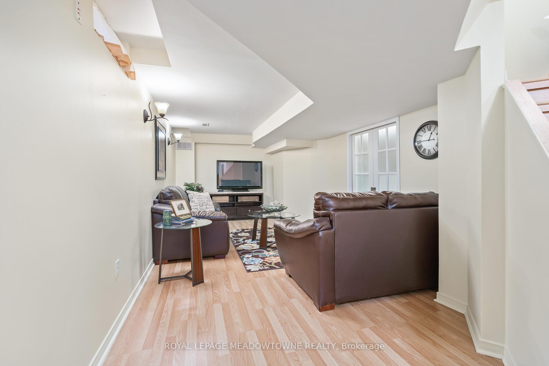 Photo 31 of 53 Bradley Drive, Halton Hills, Georgetown — HOMEH