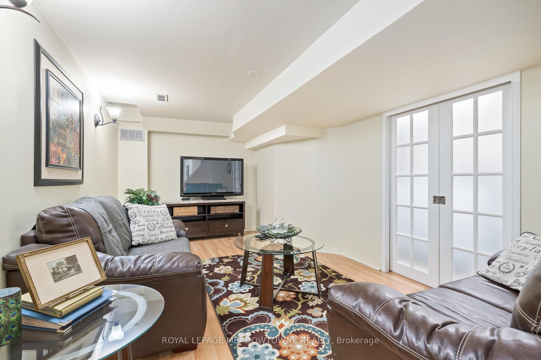 Photo 32 of 53 Bradley Drive, Halton Hills, Georgetown — HOMEH
