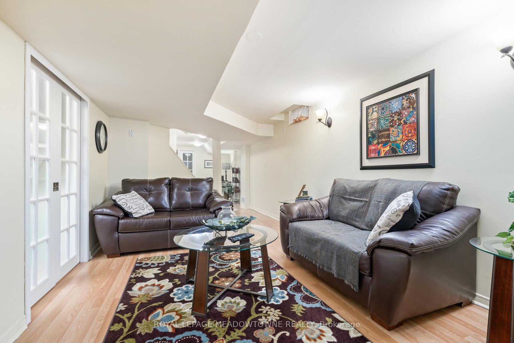 Photo 33 of 53 Bradley Drive, Halton Hills, Georgetown — HOMEH