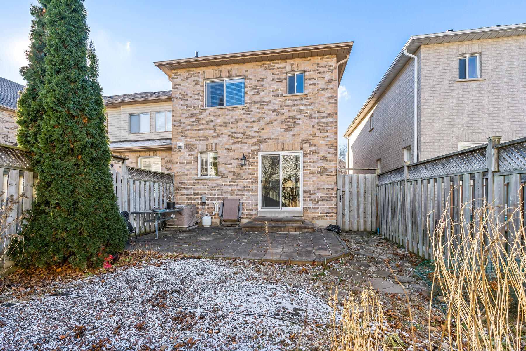 Photo 36 of 53 Bradley Drive, Halton Hills, Georgetown — HOMEH