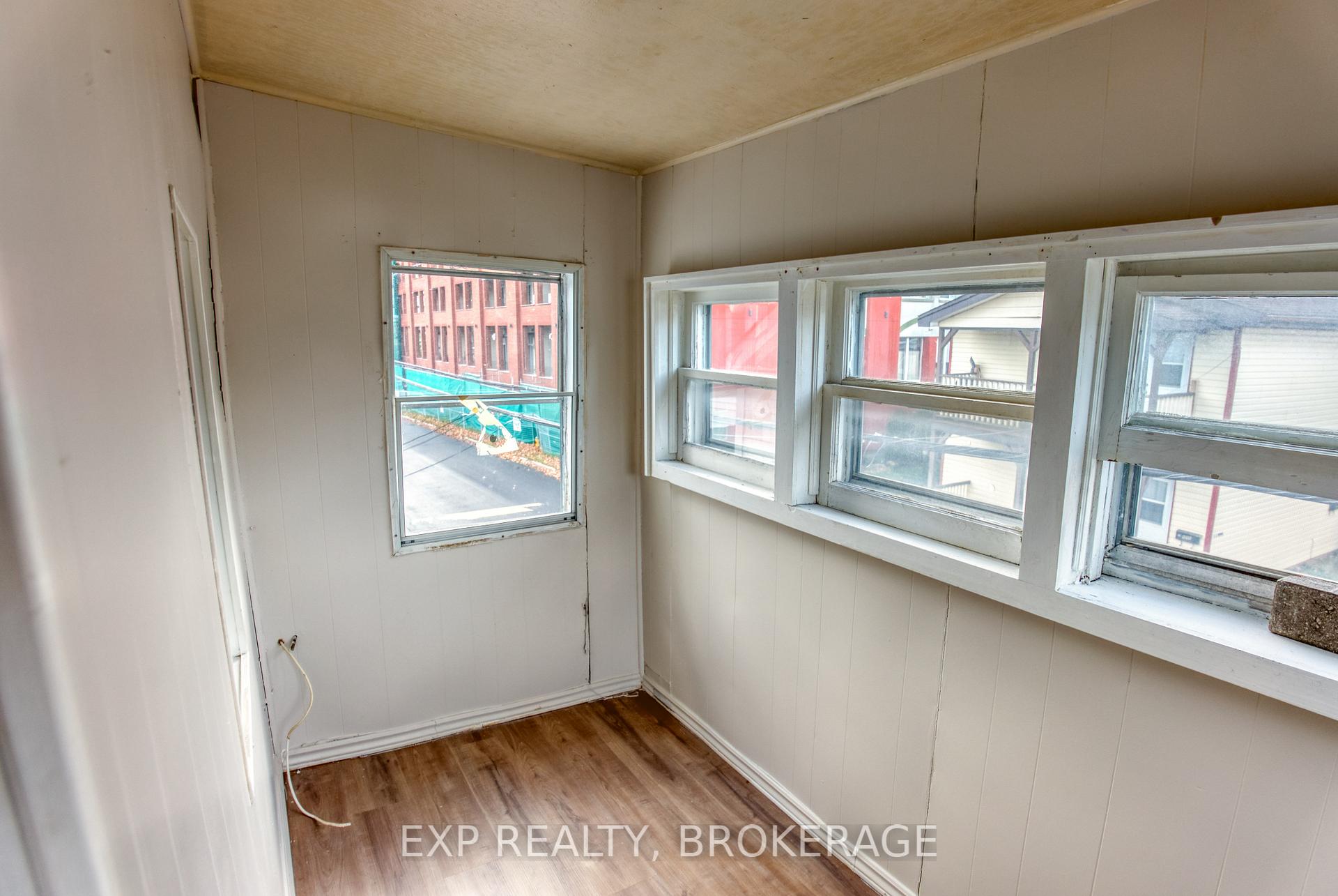 Photo 22 of 116ABC McCONNELL Avenue, Cornwall — HOMEH
