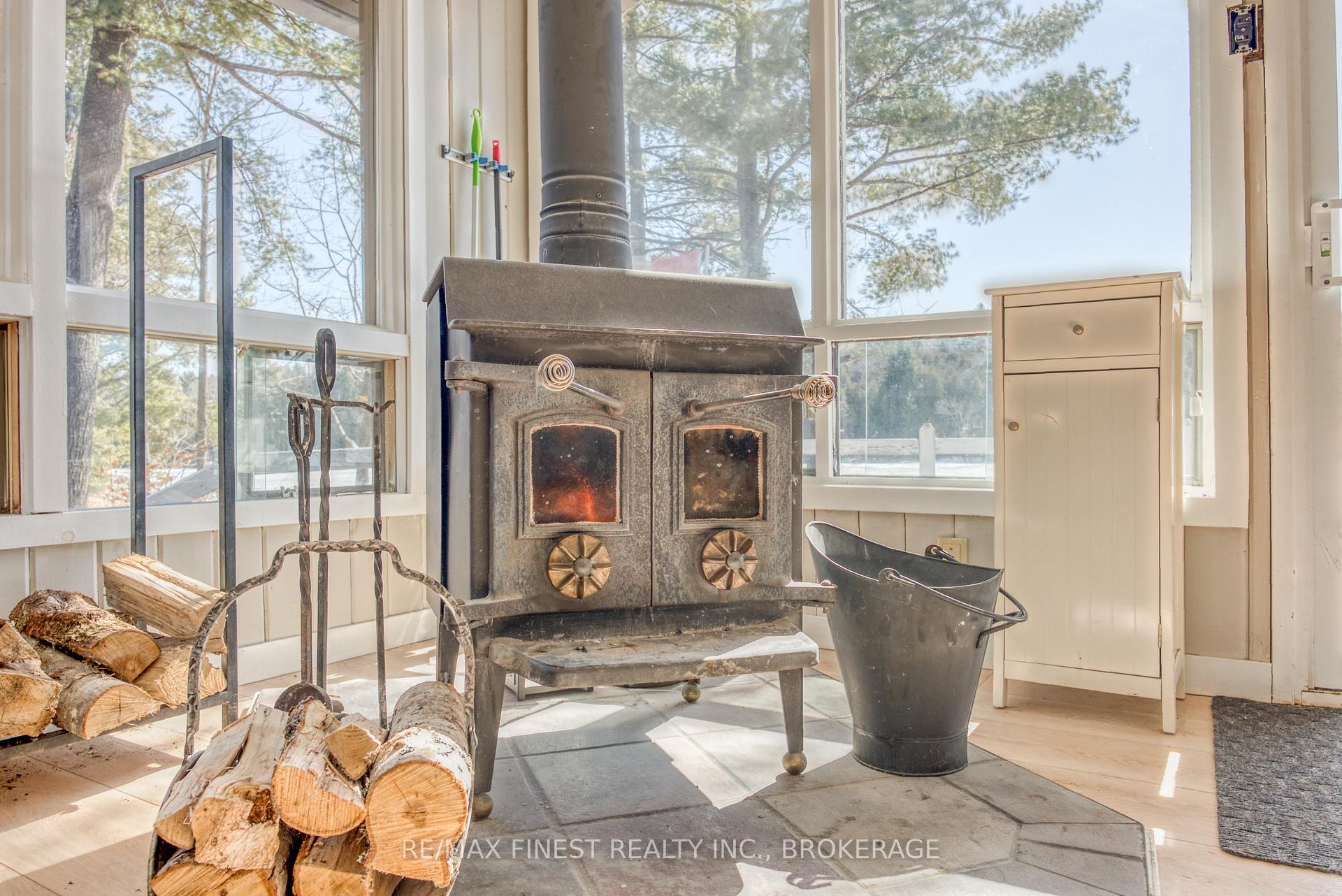 Photo 20 of 1052 Turner Way, Frontenac, Frontenac Centre — HOMEH
