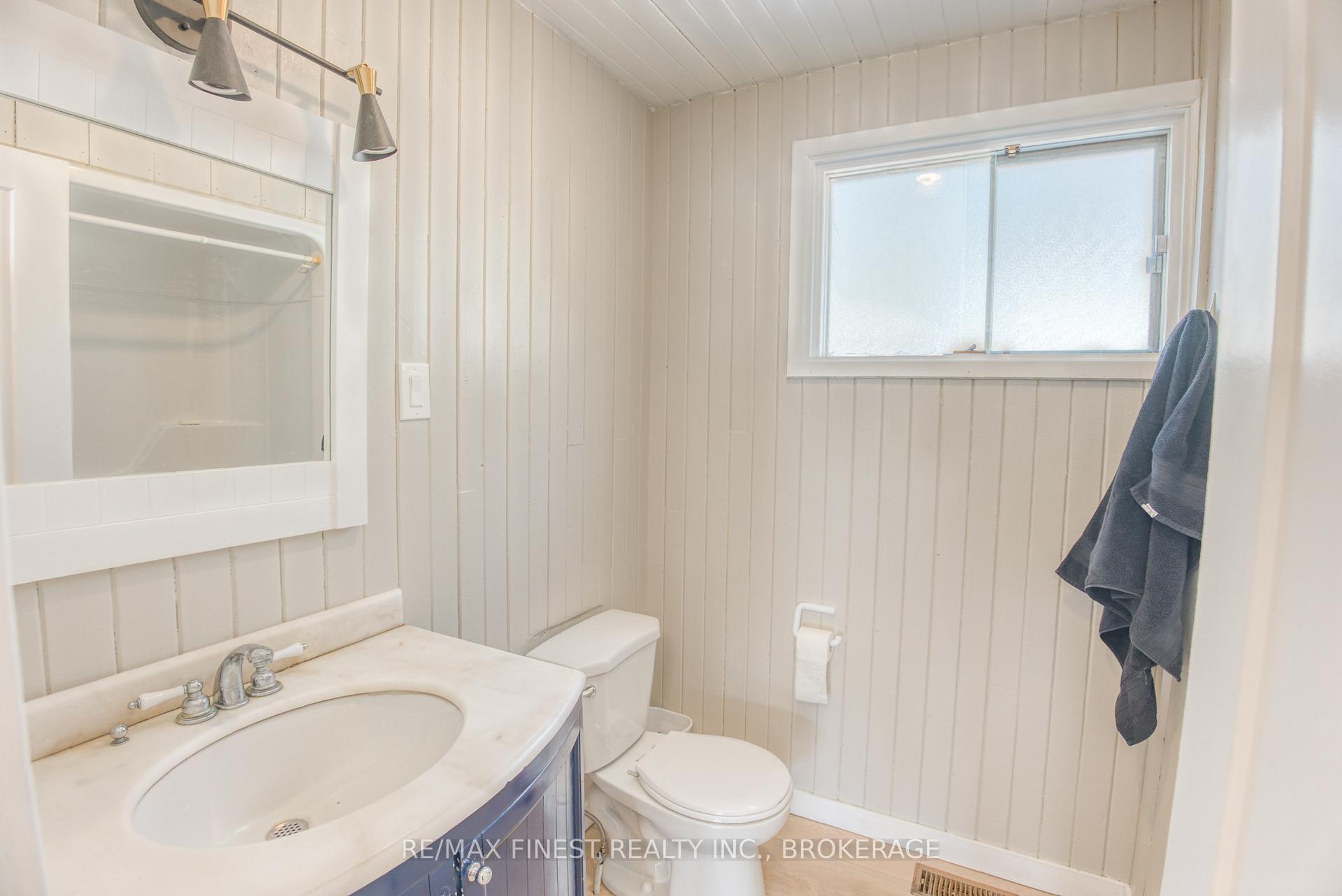 Photo 26 of 1052 Turner Way, Frontenac, Frontenac Centre — HOMEH