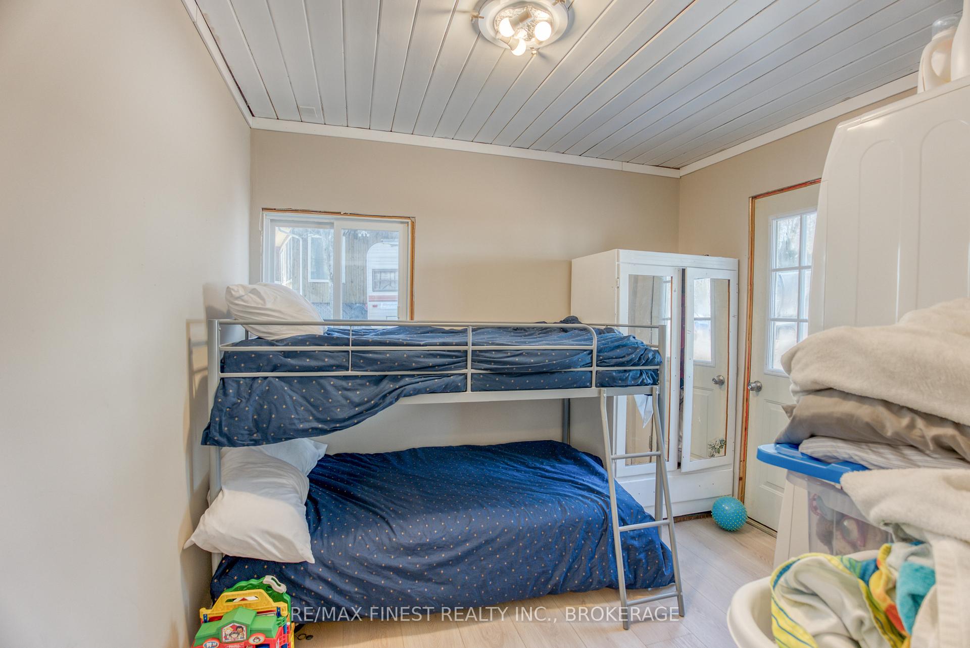 Photo 29 of 1052 Turner Way, Frontenac, Frontenac Centre — HOMEH