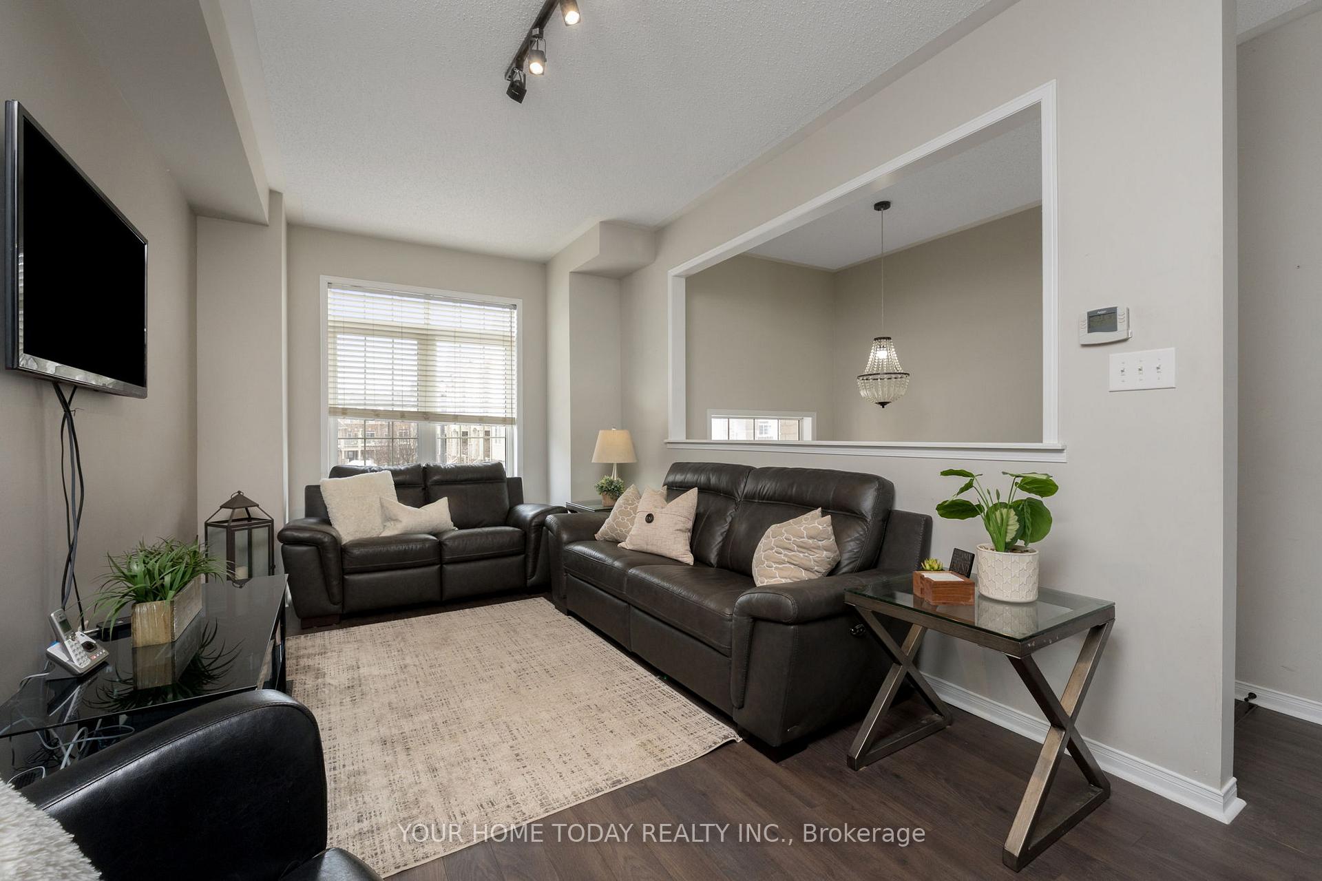 Photo 8 of 48 Jersey Lane, Halton Hills, Georgetown — HOMEH