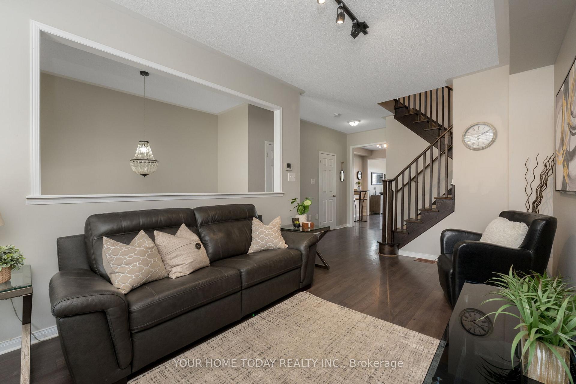 Photo 9 of 48 Jersey Lane, Halton Hills, Georgetown — HOMEH