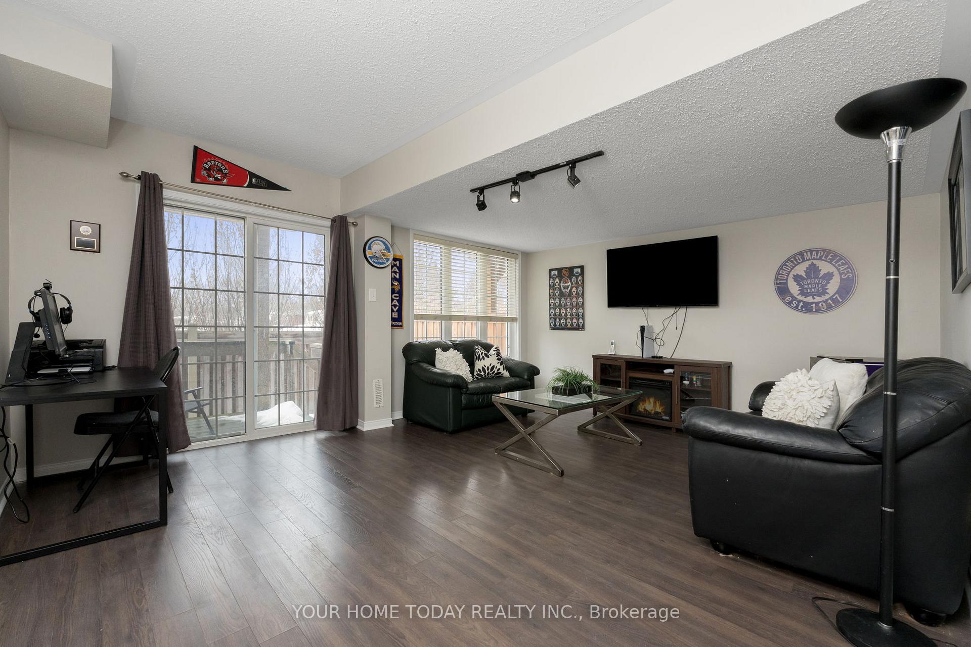 Photo 18 of 48 Jersey Lane, Halton Hills, Georgetown — HOMEH