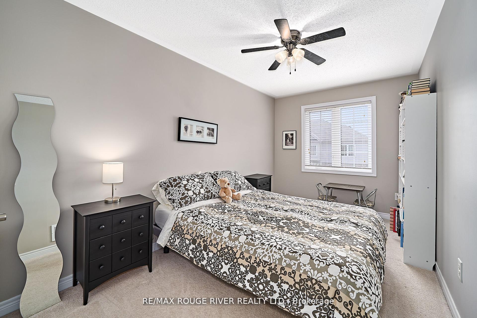 Photo 27 of 26 Lander Crescent, Clarington, Bowmanville — HOMEH