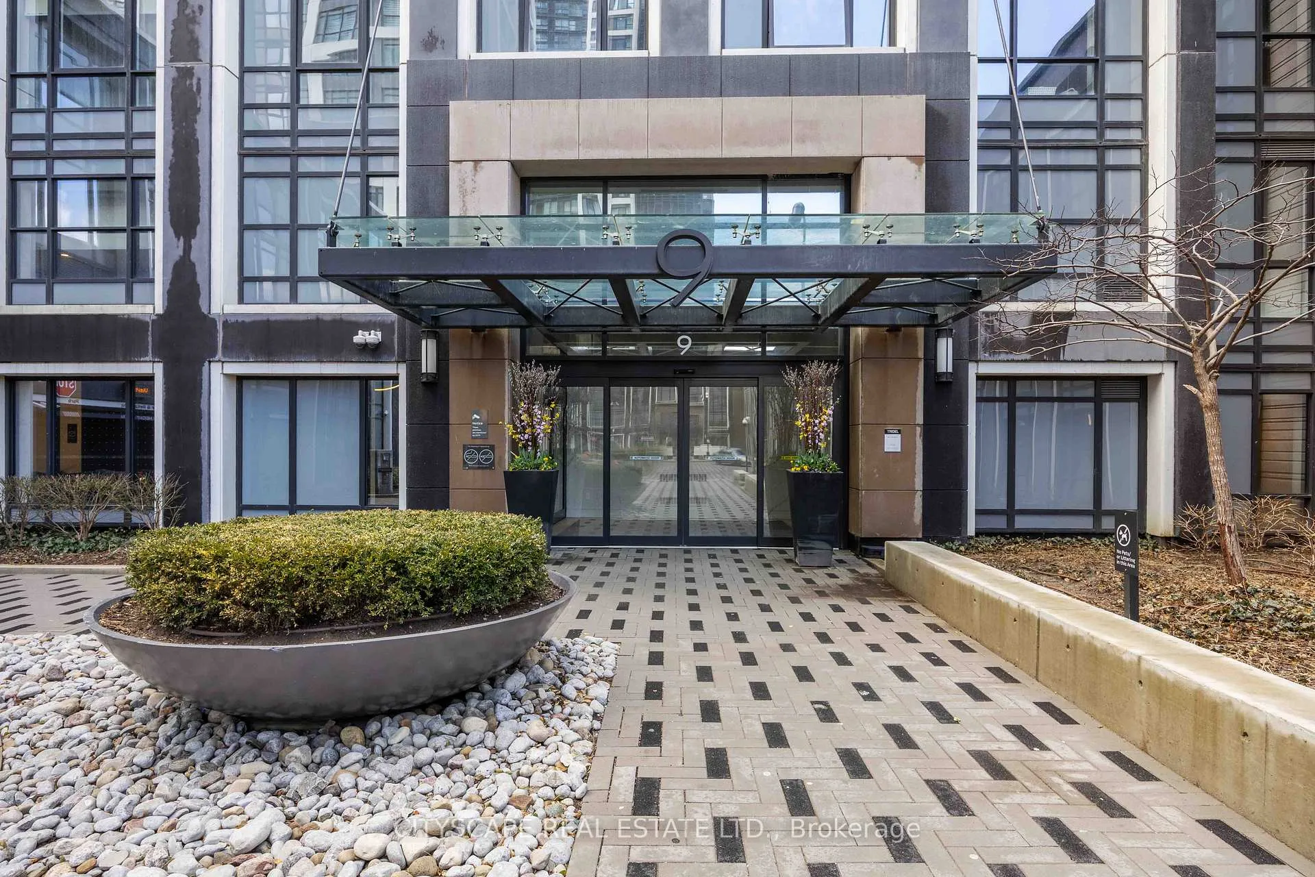 Photo 3 of Unit 2223, 9 Mabelle Avenue, Etobicoke, Islington-City Centre West — HOMEH