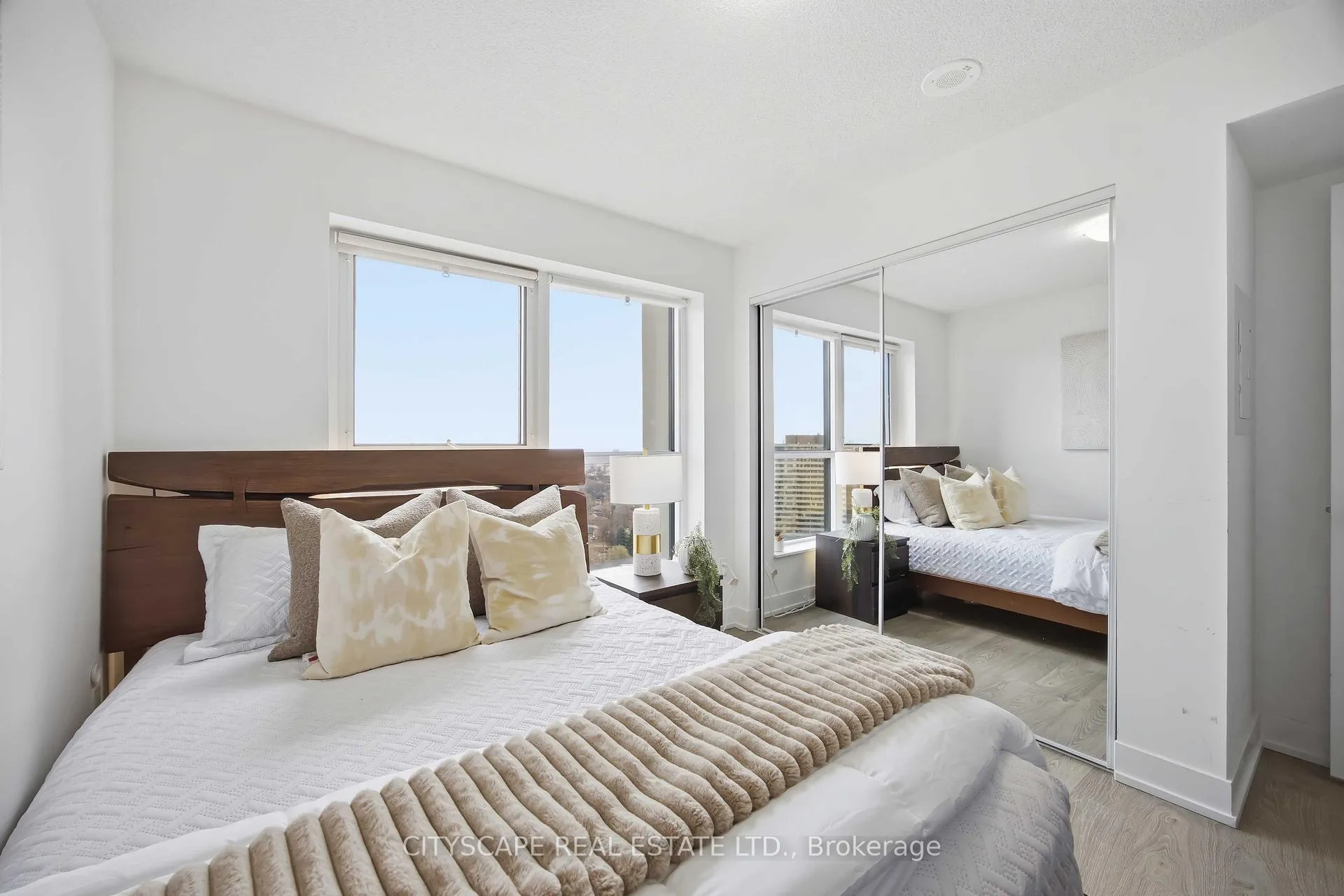Photo 19 of Unit 2223, 9 Mabelle Avenue, Etobicoke, Islington-City Centre West — HOMEH