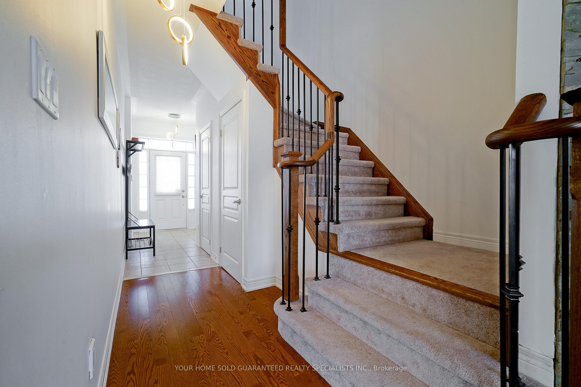 Photo 2 of 10 Beechener Street, Georgina, Sutton & Jackson's Point — HOMEH