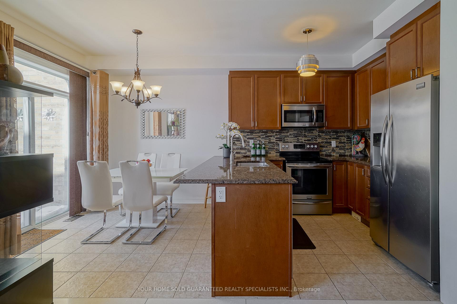 Photo 6 of 10 Beechener Street, Georgina, Sutton & Jackson's Point — HOMEH