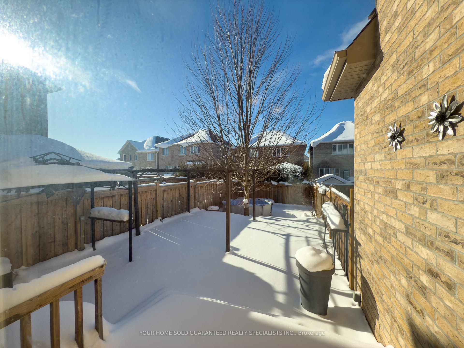 Photo 15 of 10 Beechener Street, Georgina, Sutton & Jackson's Point — HOMEH